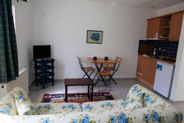 Emelce Apart Bodrum Luaran gambar